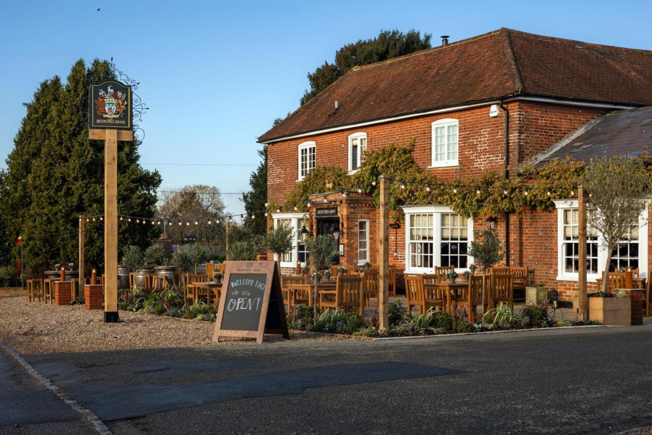 Bedford Arms Hotel Rickmansworth Exterior photo